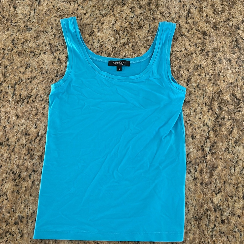 Karen Kane Tank S